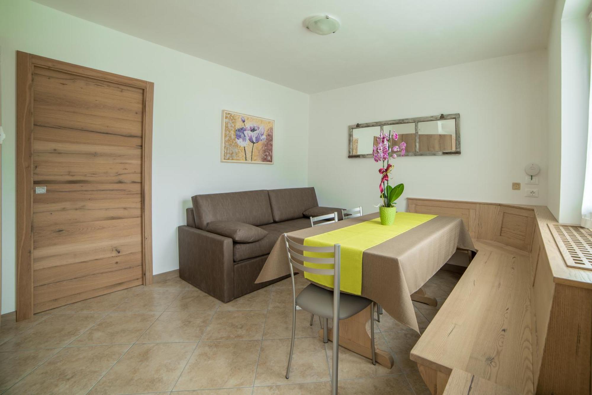 Appartement Seia Mountain Wellness à Mezzolago Extérieur photo